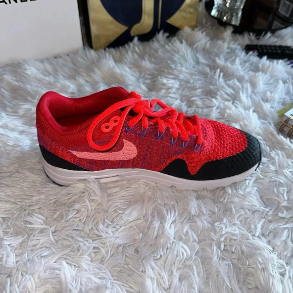 Nike Womens Air Max 1 Ultra Flyknit Running Trainers 859517 600 Sneakers Shoes - Picture 3 of 14